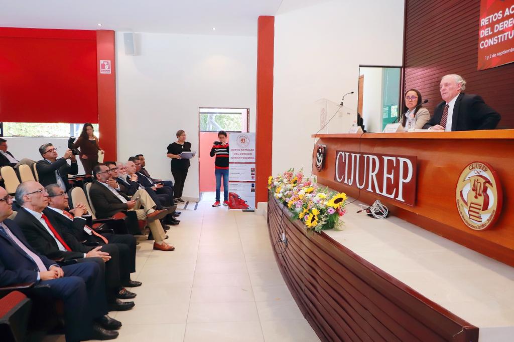 Conmemora CIJUREP de la UATx 41 aniversario
